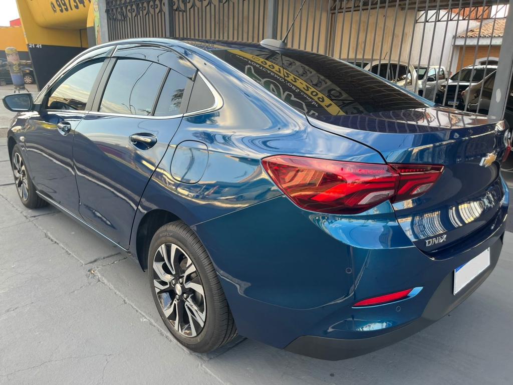 CHEVROLET Onix Sedan - Foto