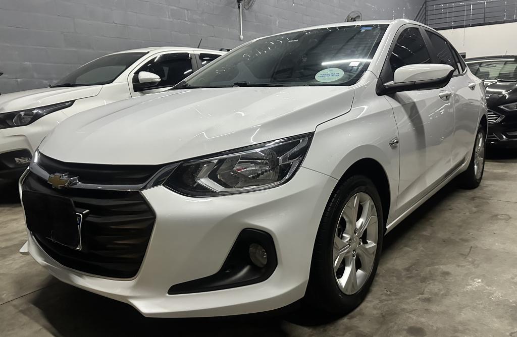 CHEVROLET Onix Sedan - Foto