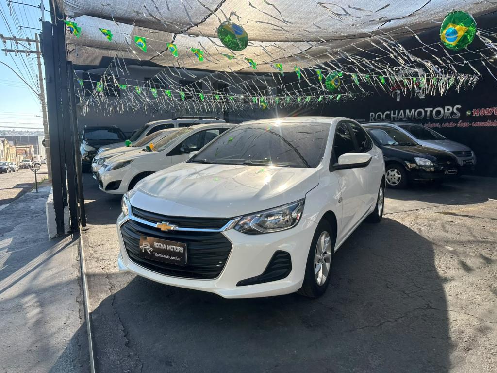 CHEVROLET Onix Sedan - Foto