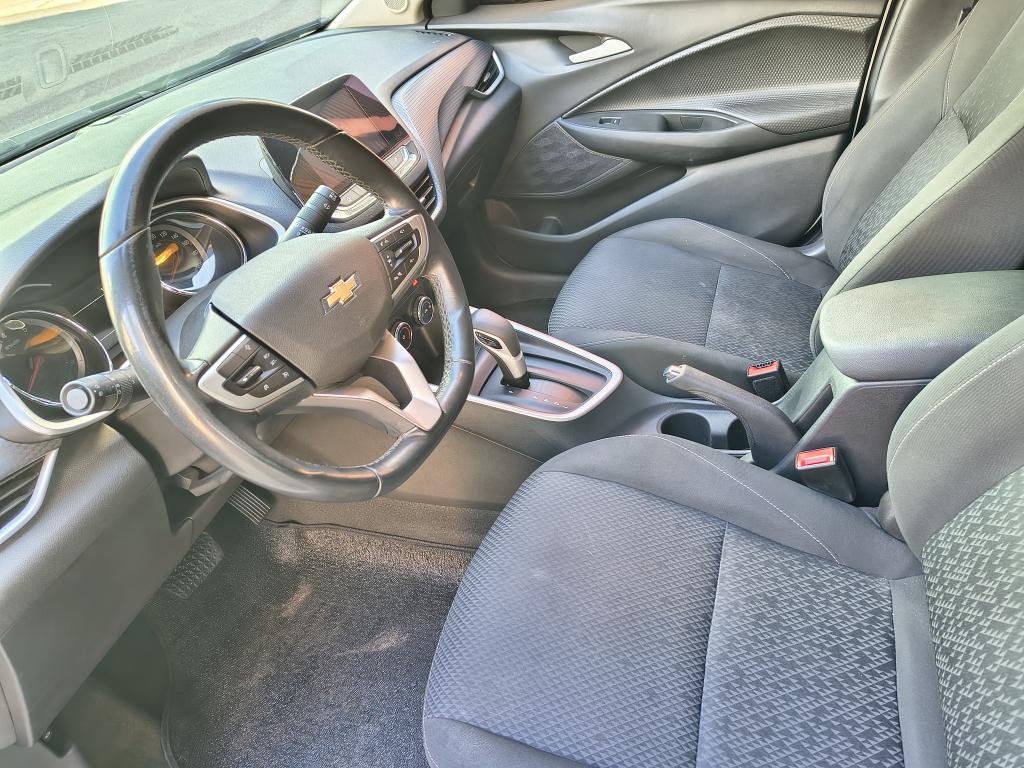 CHEVROLET Onix Sedan - Foto