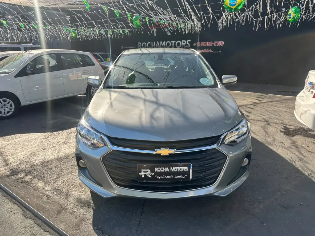 CHEVROLET Onix Sedan - Foto