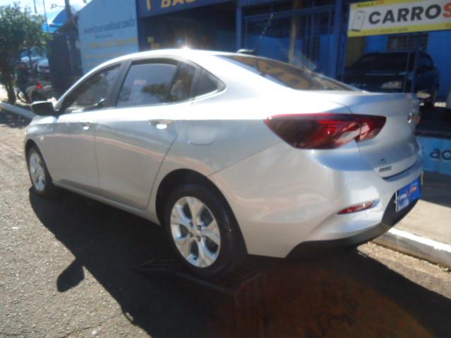 CHEVROLET Onix Sedan - Foto