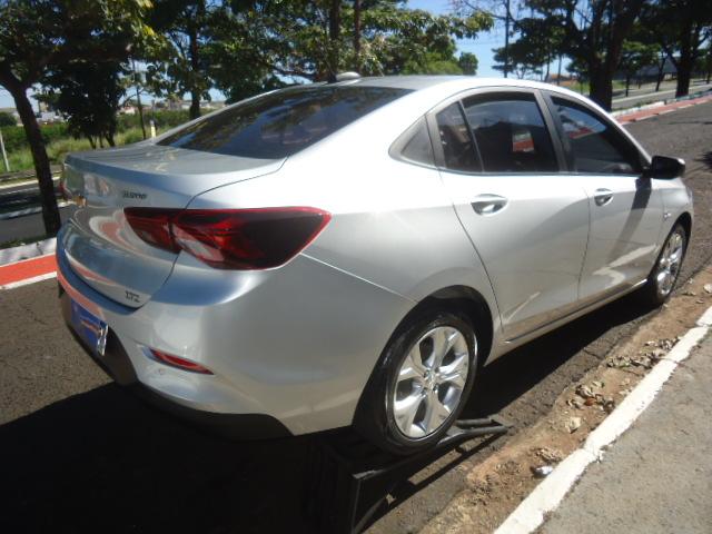 CHEVROLET Onix Sedan - Foto