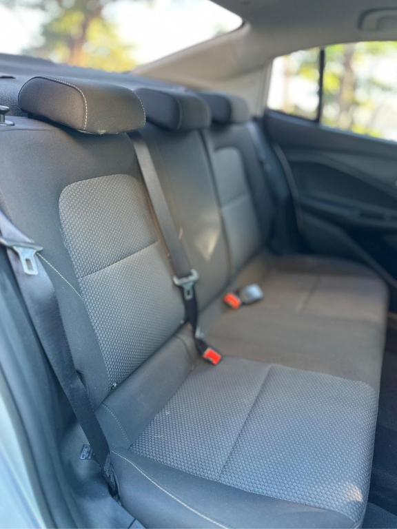 CHEVROLET Onix Sedan - Foto