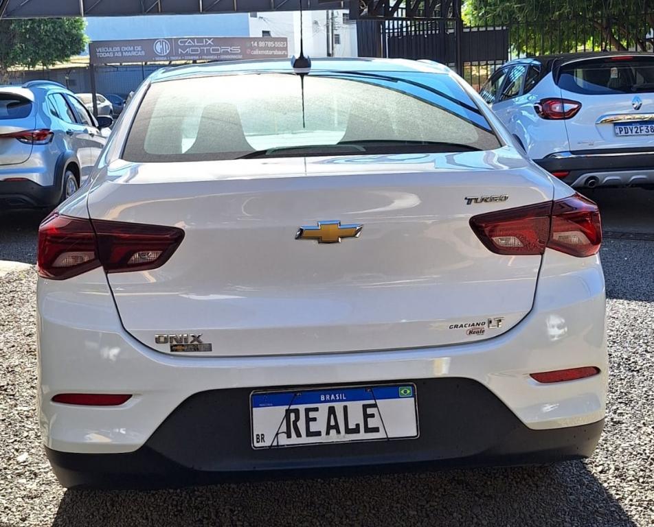 CHEVROLET Onix Sedan - Foto