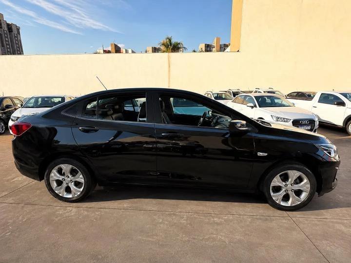 CHEVROLET Onix Sedan - Foto