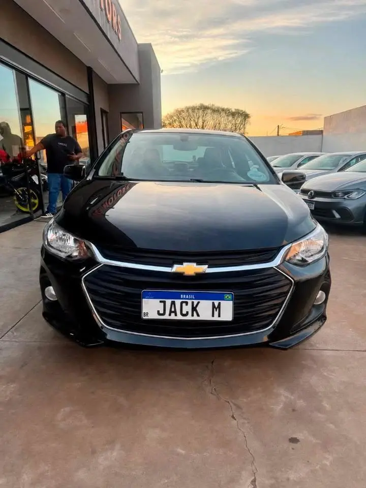 CHEVROLET Onix Sedan - Foto