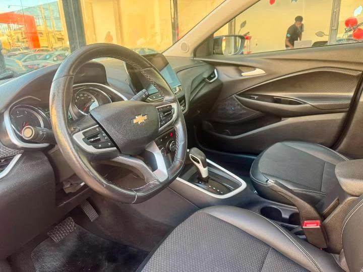 CHEVROLET Onix Sedan - Foto