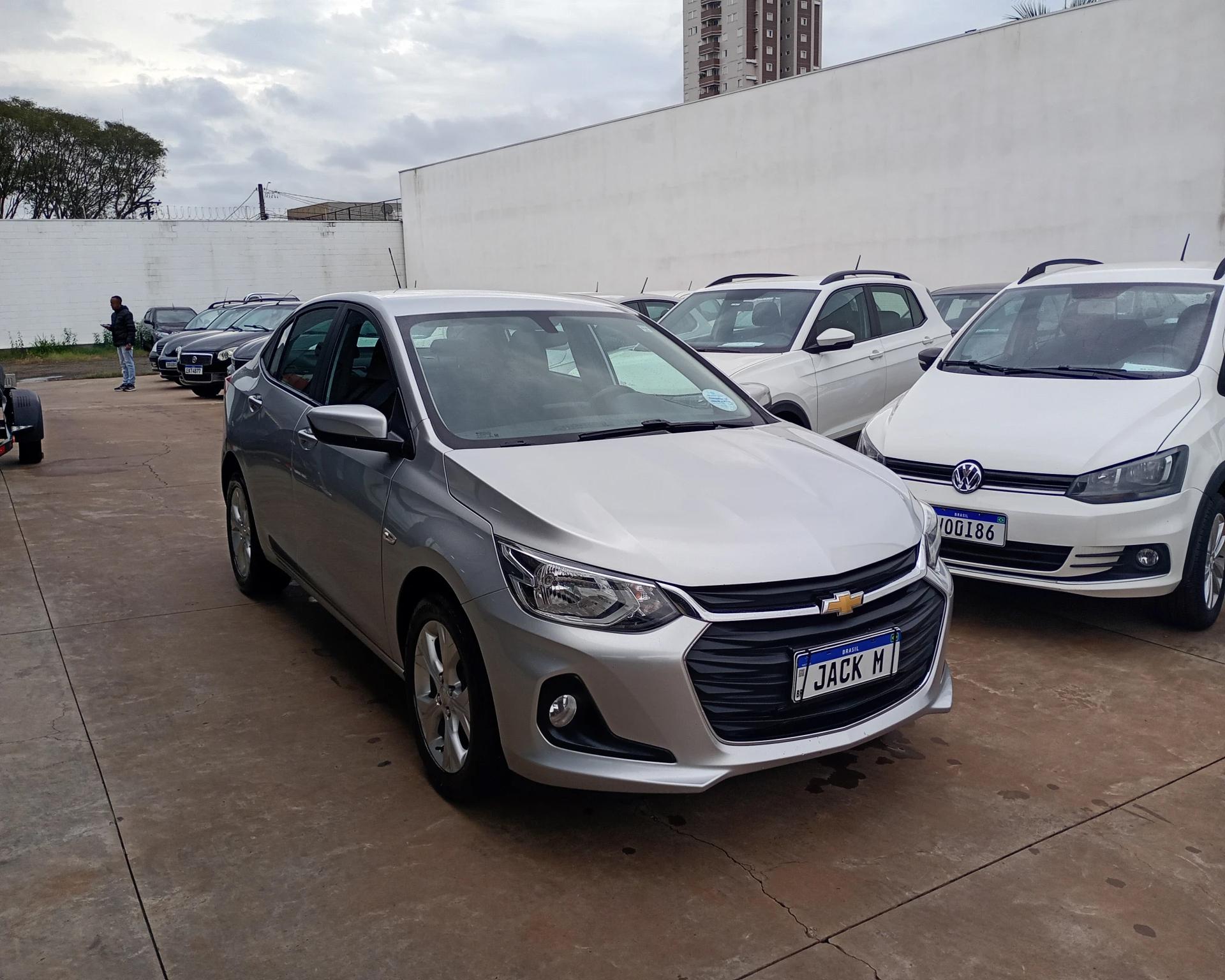 CHEVROLET Onix Sedan - Foto