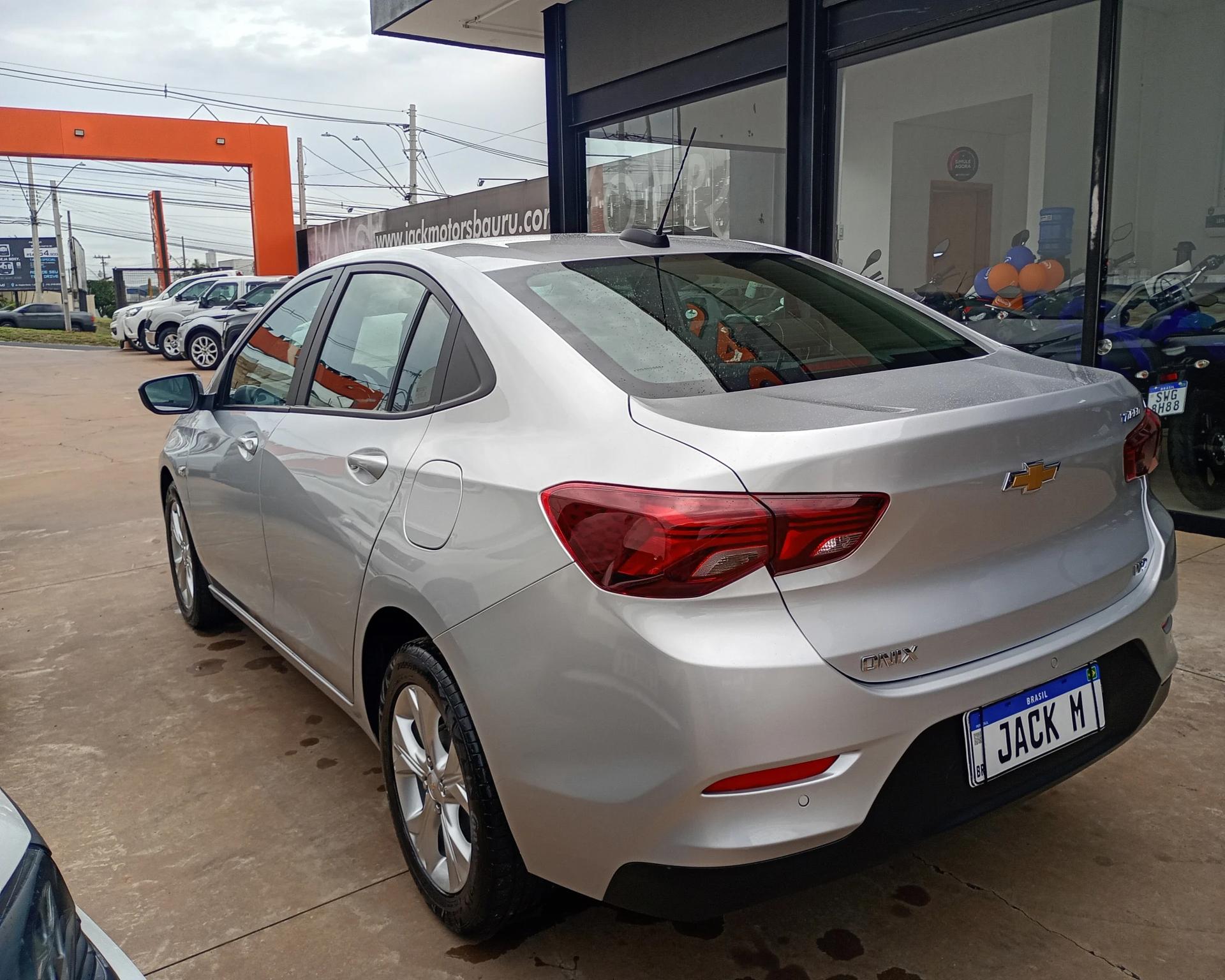 CHEVROLET Onix Sedan - Foto