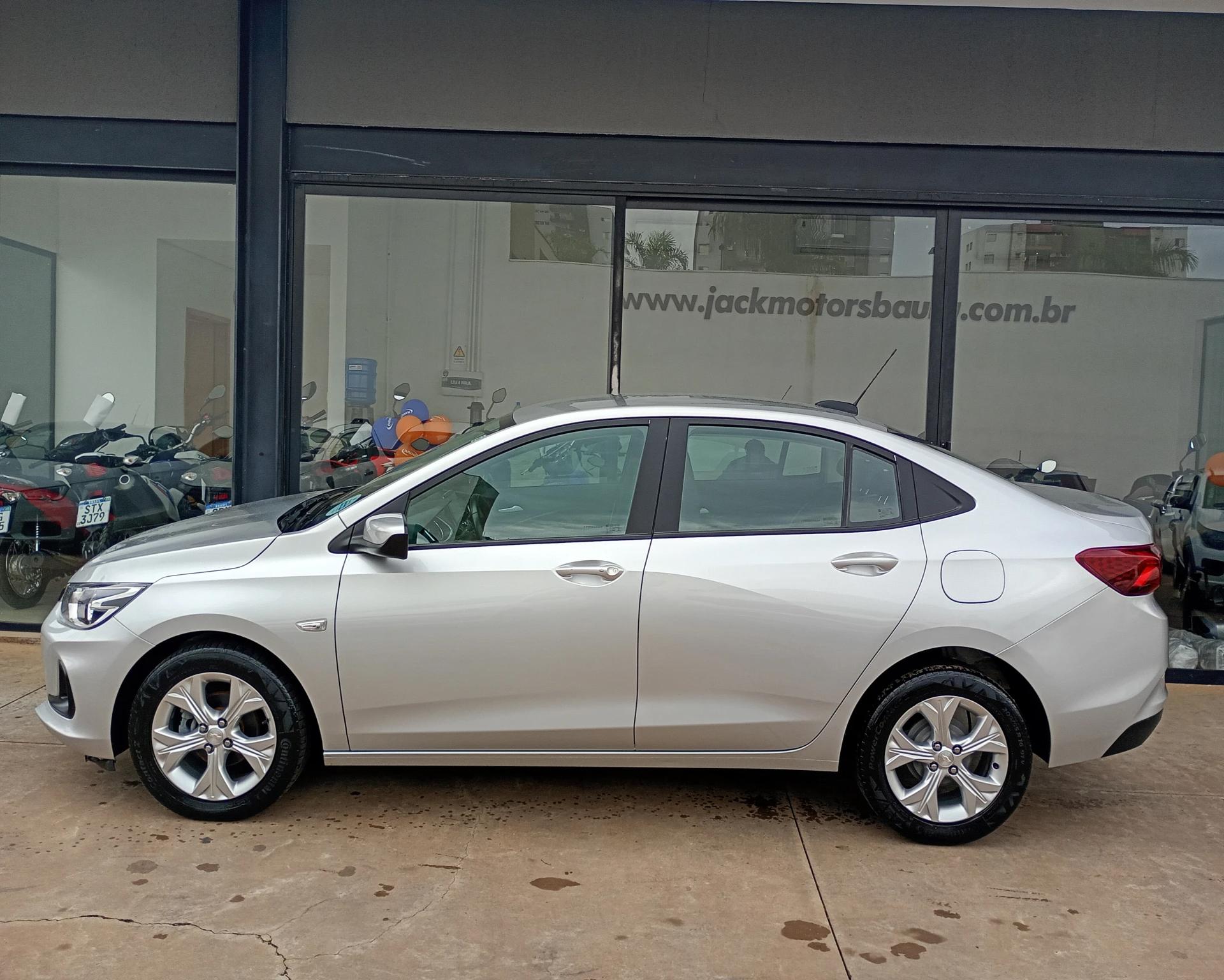 CHEVROLET Onix Sedan - Foto
