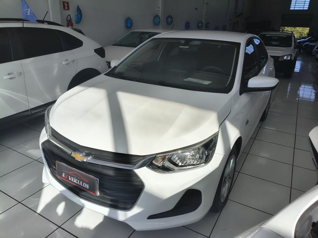 CHEVROLET Onix Sedan - Foto