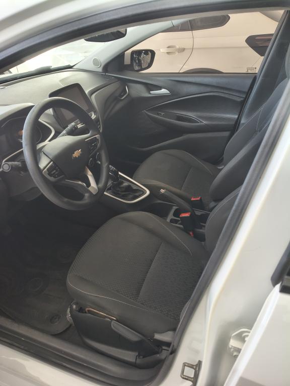CHEVROLET Onix Sedan - Foto