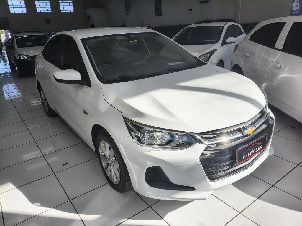 CHEVROLET Onix Sedan - Foto