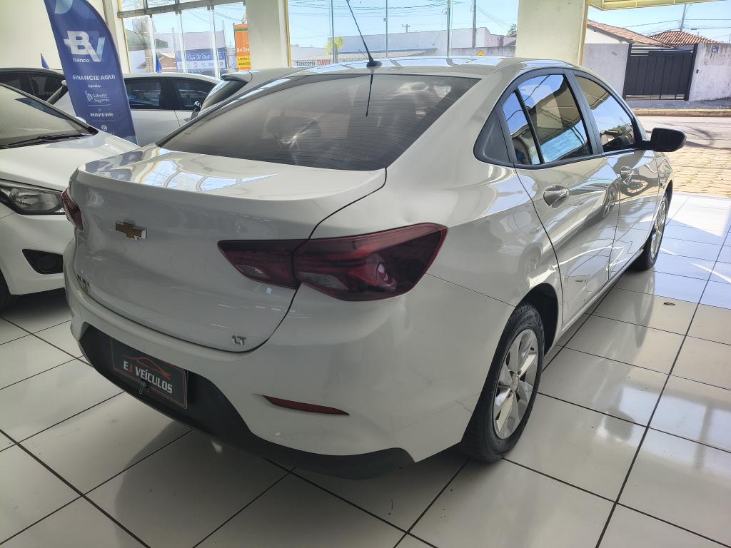 CHEVROLET Onix Sedan - Foto