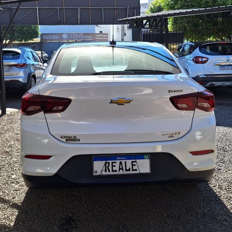CHEVROLET Onix Sedan - Foto