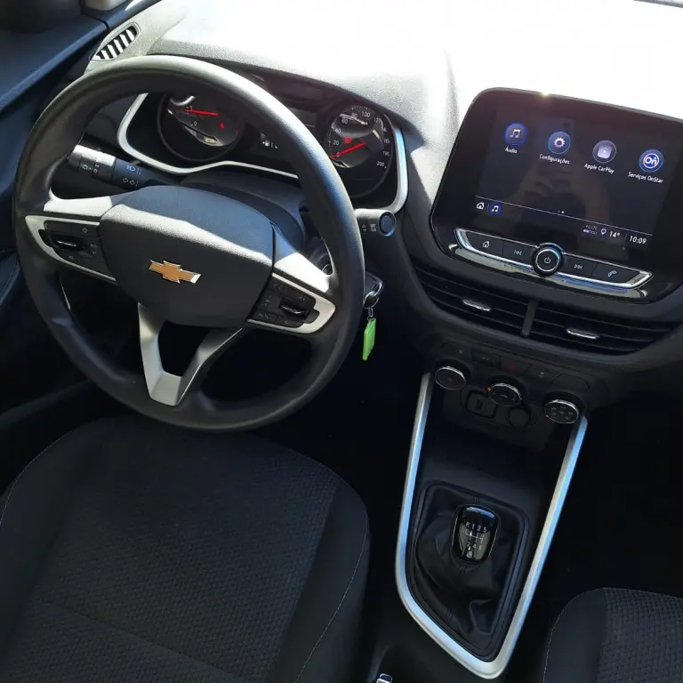 CHEVROLET Onix Sedan - Foto