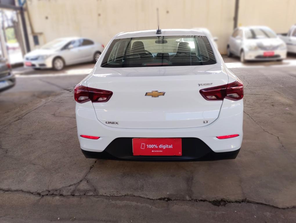 CHEVROLET Onix Sedan - Foto