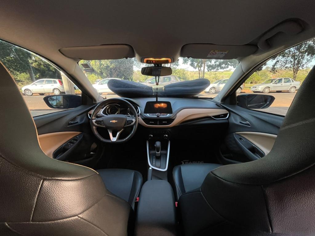 CHEVROLET Onix Sedan - Foto