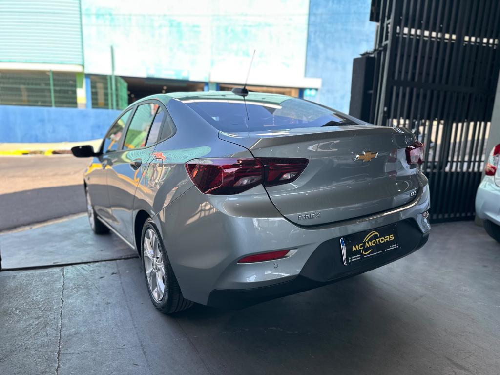CHEVROLET Onix Sedan - Foto
