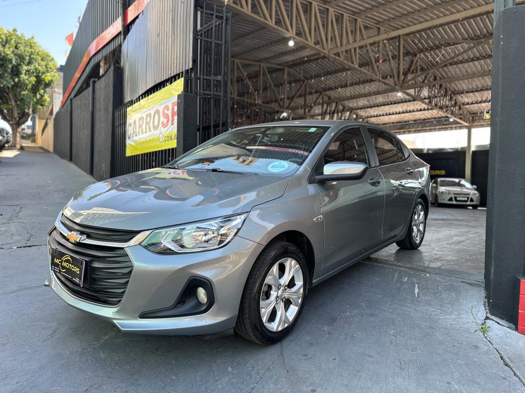 CHEVROLET Onix Sedan - Foto