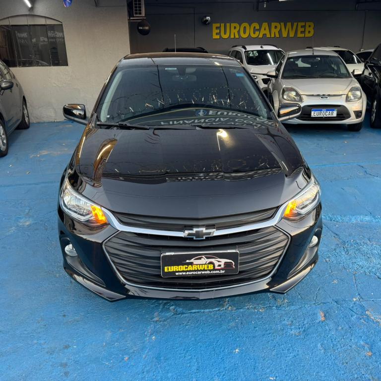 CHEVROLET Onix Sedan - Foto