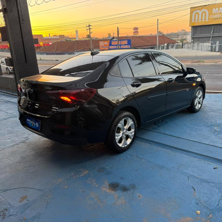 CHEVROLET Onix Sedan - Foto