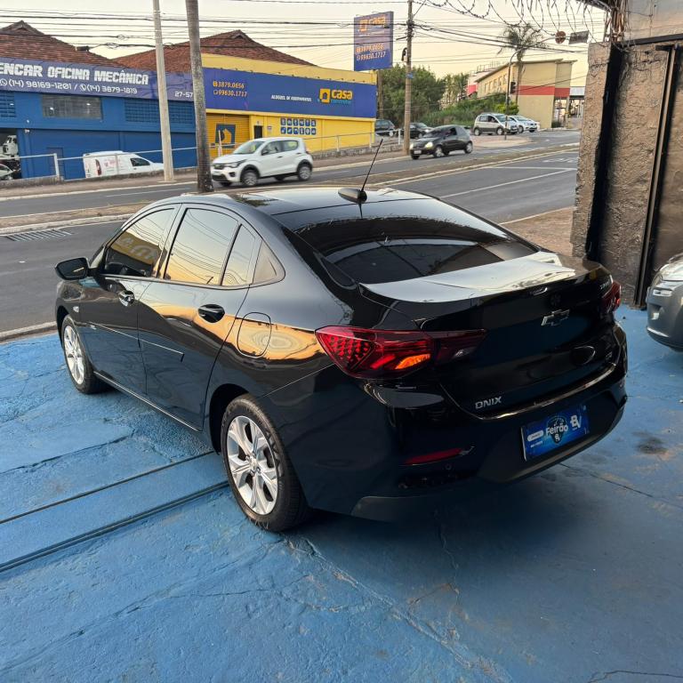 CHEVROLET Onix Sedan - Foto
