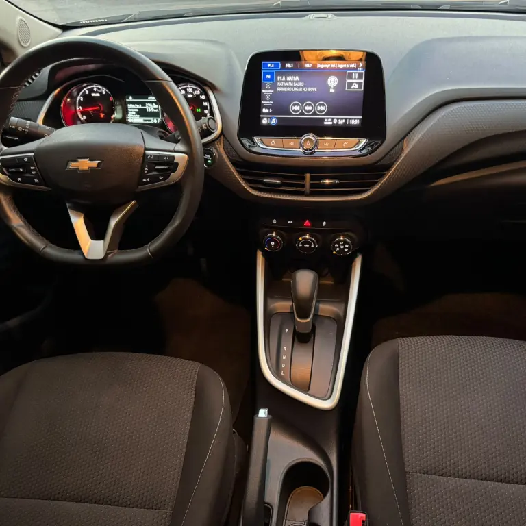 CHEVROLET Onix Sedan - Foto