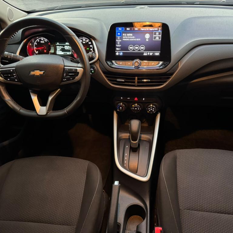 CHEVROLET Onix Sedan - Foto