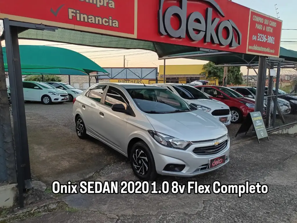 CHEVROLET Onix Sedan - Foto