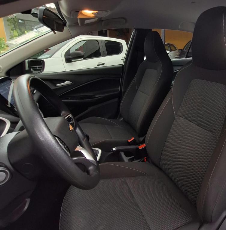CHEVROLET Onix Sedan - Foto