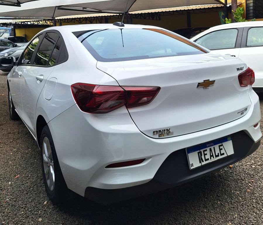 CHEVROLET Onix Sedan - Foto