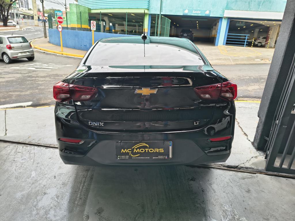 CHEVROLET Onix Sedan - Foto