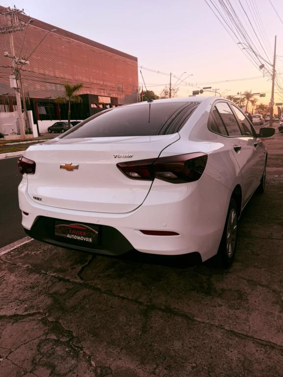 CHEVROLET Onix Sedan - Foto