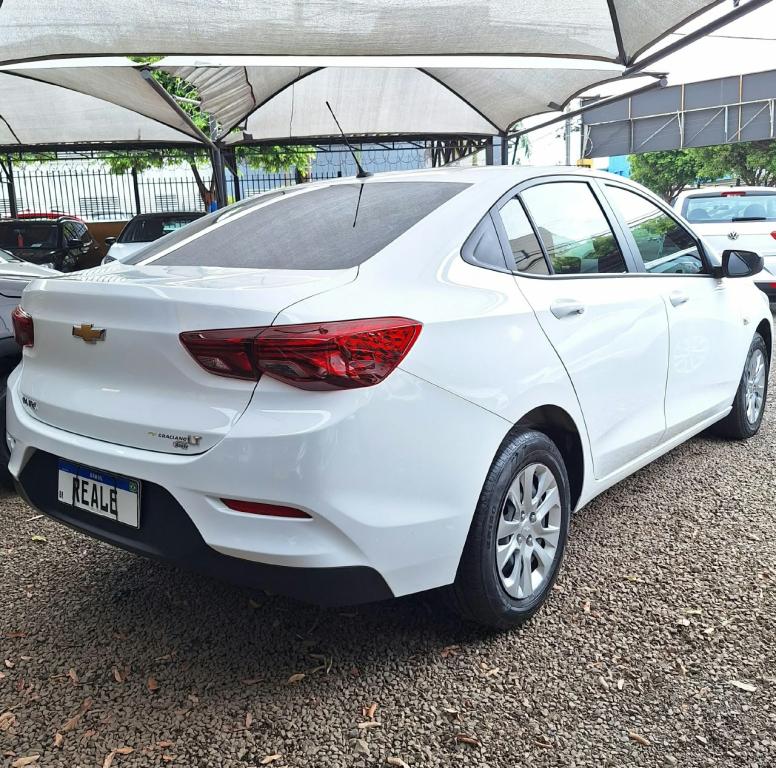 CHEVROLET Onix Sedan - Foto