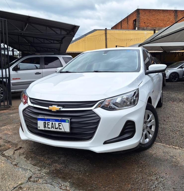 CHEVROLET Onix Sedan - Foto