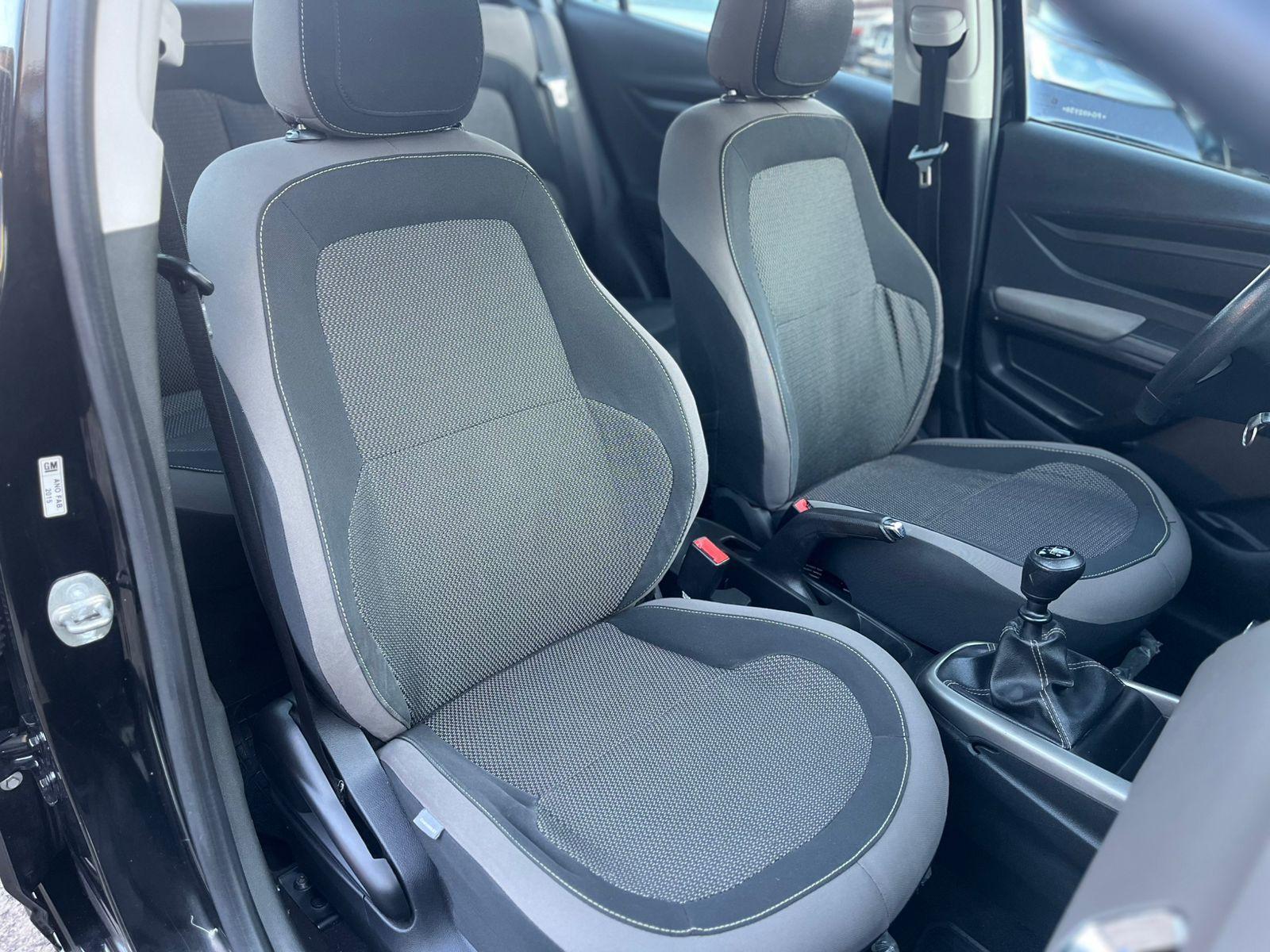 CHEVROLET Prisma - Foto