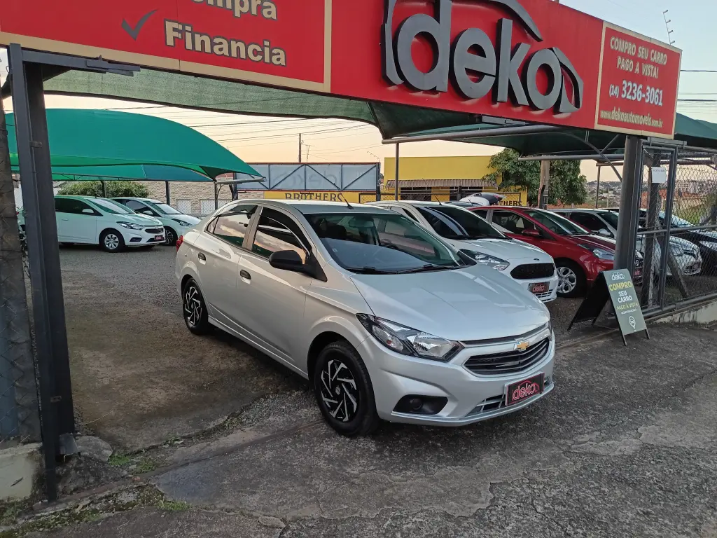 CHEVROLET Prisma - Foto