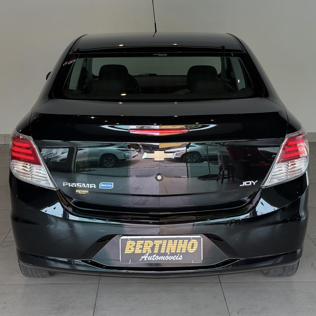 CHEVROLET Prisma - Foto