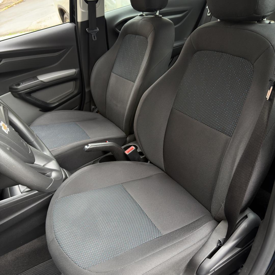 CHEVROLET Prisma - Foto