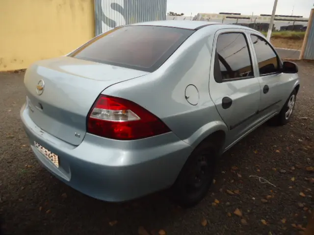 CHEVROLET Prisma - Foto