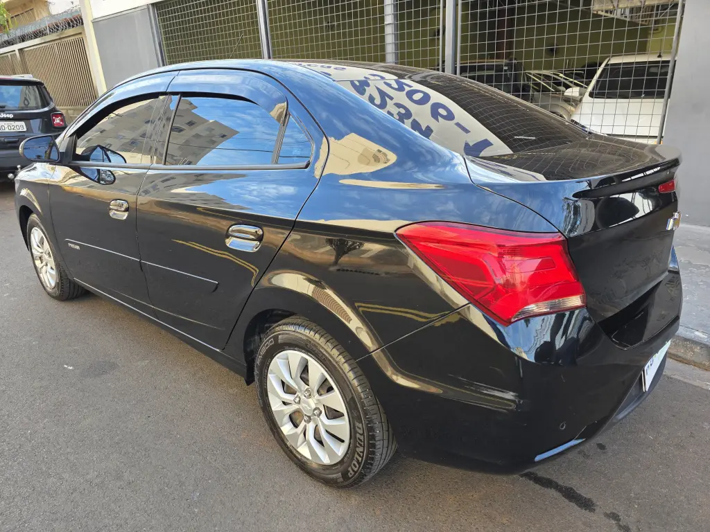 CHEVROLET Prisma - Foto