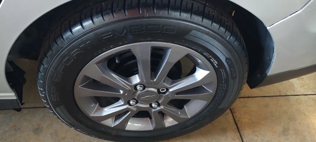 CHEVROLET Prisma - Foto