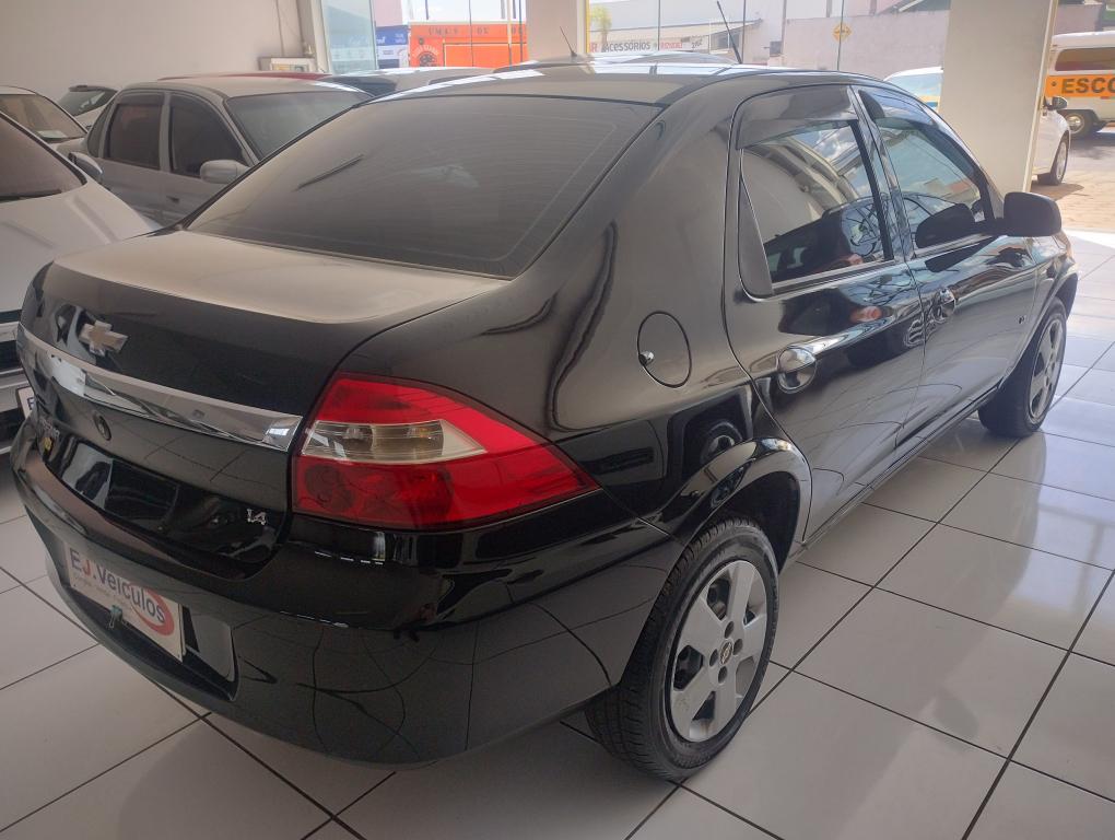 CHEVROLET Prisma - Foto