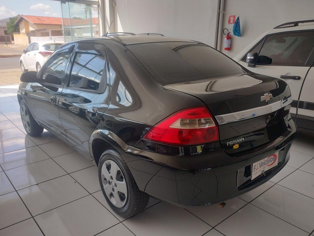 CHEVROLET Prisma - Foto