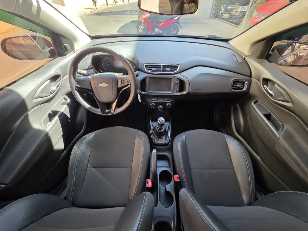 CHEVROLET Prisma - Foto