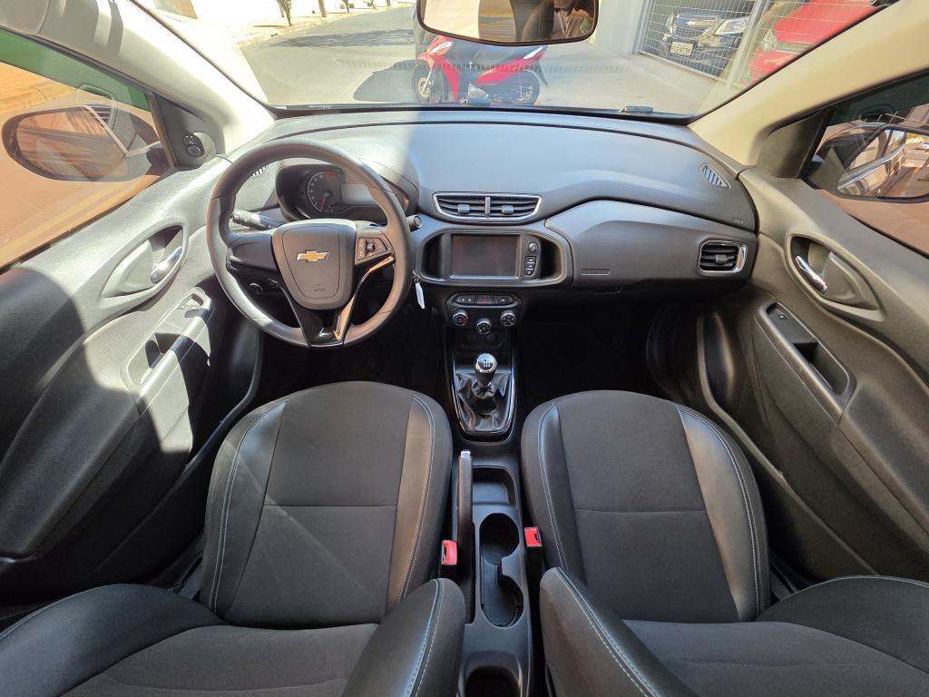 CHEVROLET Prisma - Foto