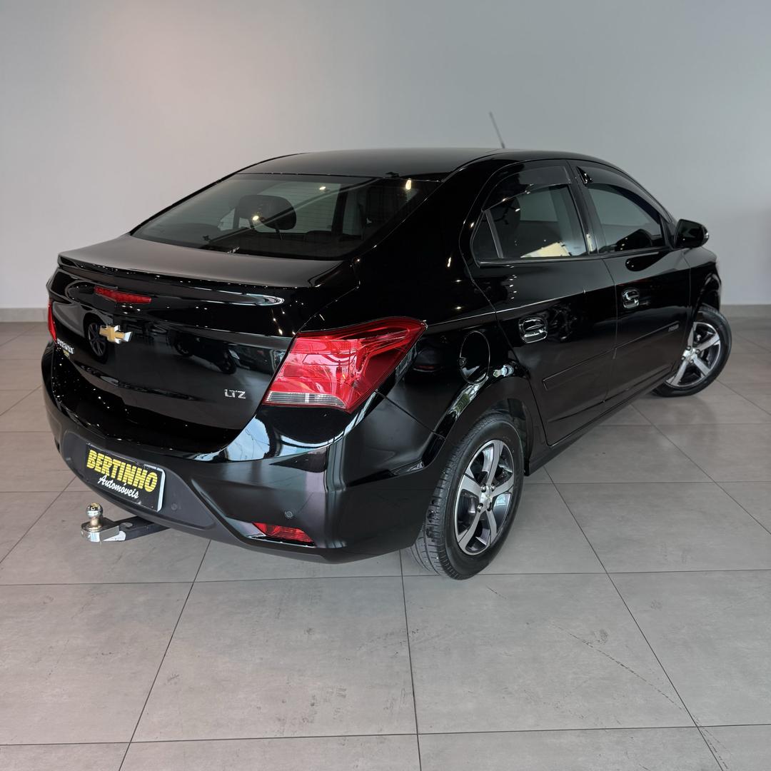 CHEVROLET Prisma - Foto