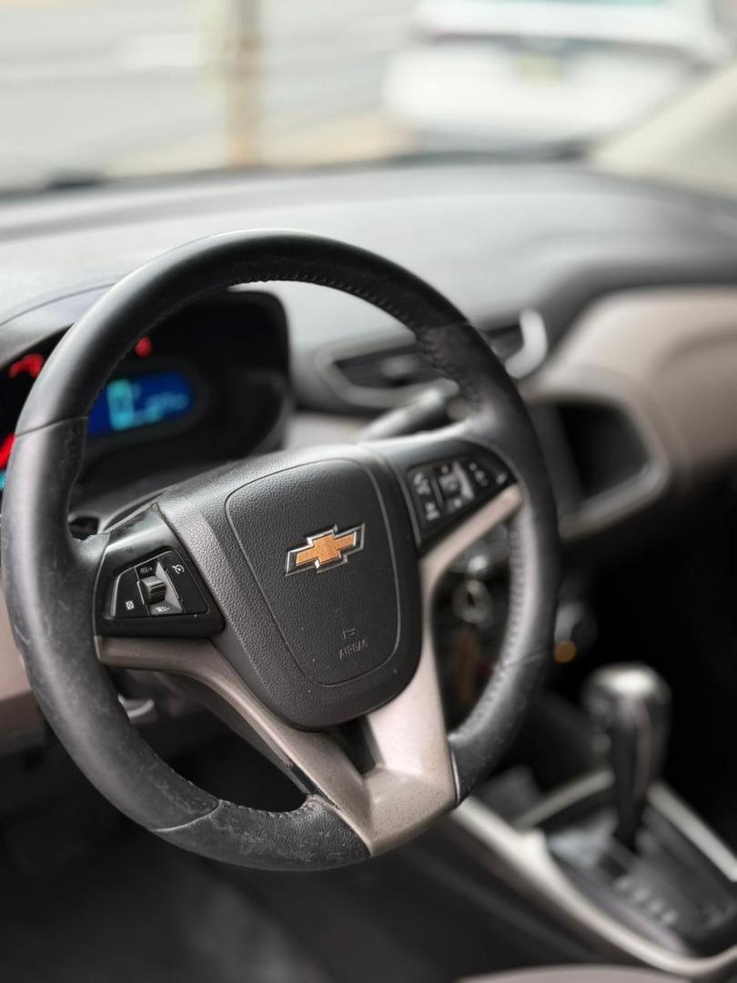 CHEVROLET Prisma - Foto